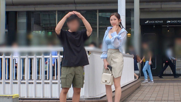 看護師のストレスから性欲溜まりまくりスケベ女とセックスって最高だな！ 2