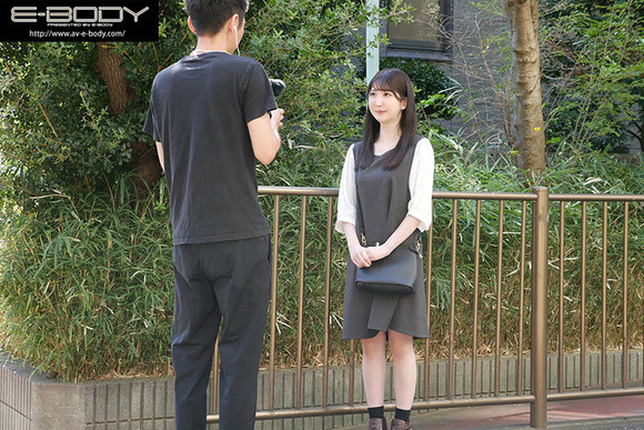経験人数0.5人の色白巨乳ちゃんが気持ちいいセックスを求めてAVデビュー！ 3