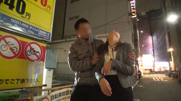 酔っ払ってぐでんぐでんな美女とホテルで介抱セックスって最高だな！ 3