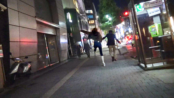 自分より一回りデカい巨大ギャルを背伸び立ちバックでイカせたら達成感半端ないだろうな！ 11