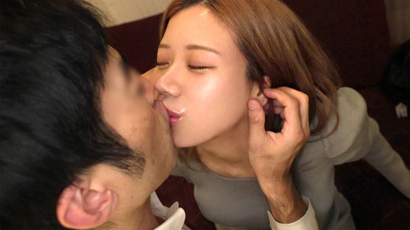 AV男優の精子ってシャンパン並みに出るんだな 14