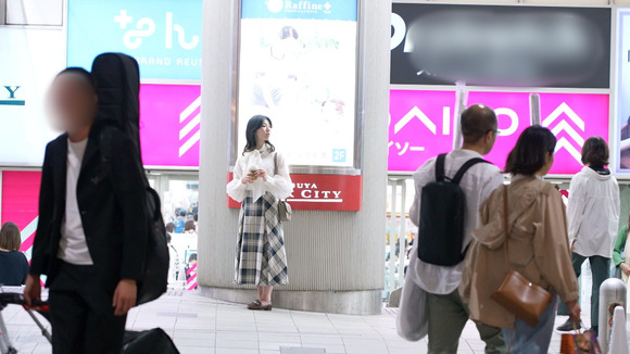 才色兼備の仕事ができる美女と淫らなセックスって最高だな！ 3