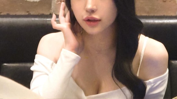 大改造ビフォーアフターでこしらえた超高級ボディ美女とセックスしてみたいよな！ 11