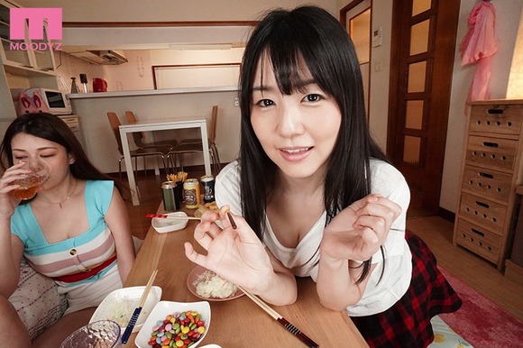 永遠の処女つぼみがAV15周年記念の写真集を出すぞ！ 5