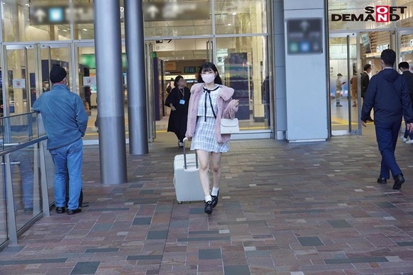 福井県から上京した19歳 胡桃さくらが萌えボイスで喘ぎまくりAVデビュー！ 3