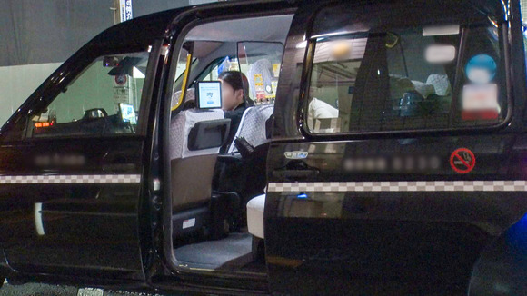 Hカップたぬき顔美女を家まで送ったついでにセックスって最高だな！ 7