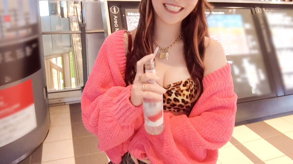 ヘソ出しルックの美女ギャルと生ハメ中出しセックスって最高だな！ 5