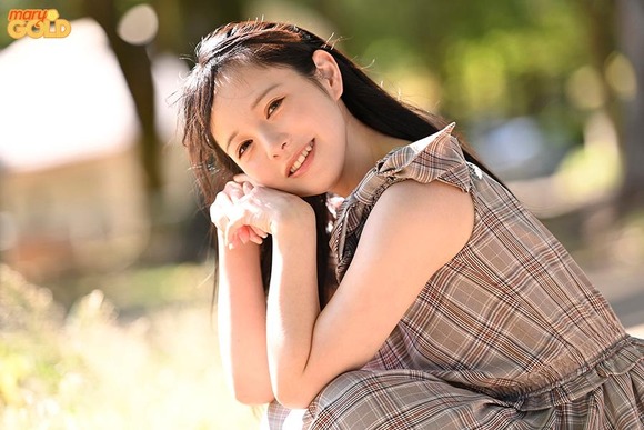 子役出身の本物アイドル月見若葉がAVデビューするぞ！ 3
