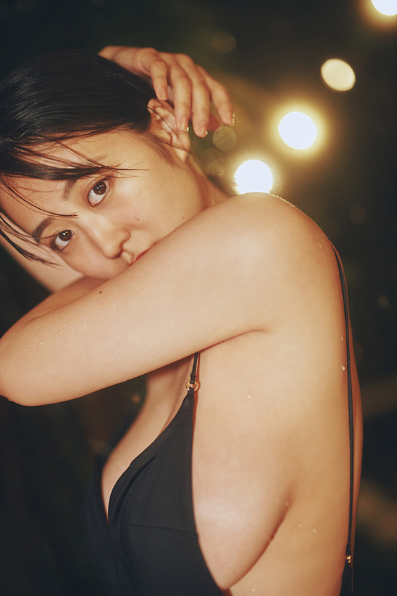 福井梨莉華の20歳の最上級ボディがボインすぎてたまらんち 3