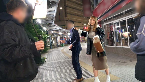登録者数11万人超えの筋トレYoutuberの引き締まったボディを味わい尽くすセックスって最高だな！ 14