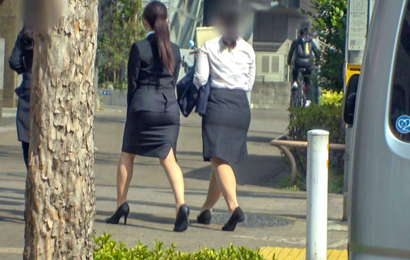押しに弱いスケベボディのFカップOLと朝から晩までセックスって最高だな！ 13