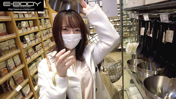 声優学校に通ってた新人AV女優小花のんの白桃美乳がたまらんのう 4