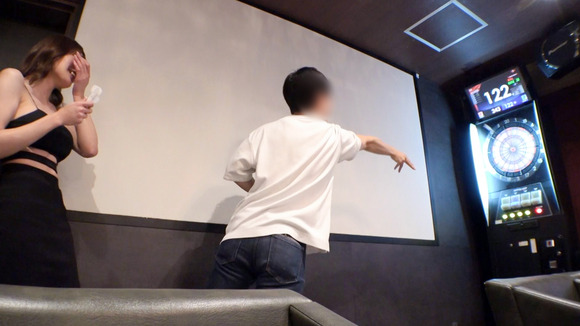 オナニーは1日3回が日課で「電マを良く壊しちゃう」と語る鉄マン美女とセックスってええな！ 10