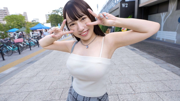 Jカップ乳のぱいぱいデカ子とホテルでセックスって最高だな！ 6