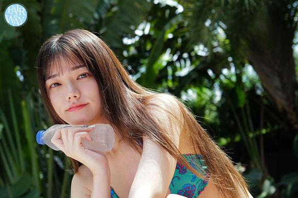 AV女優 宮下玲奈がモデルみたいなスレンダーボディを見せるヌードイメビを出すぞ！ 3