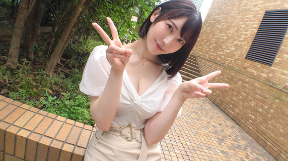 Gカップの自称元グラビアアイドルがまさかのAV出演！ 25