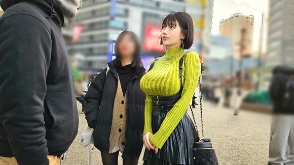 風船入れてるだろレベルの冗談みたいな着衣巨乳から本当に爆乳が出てきたら最高だな！
