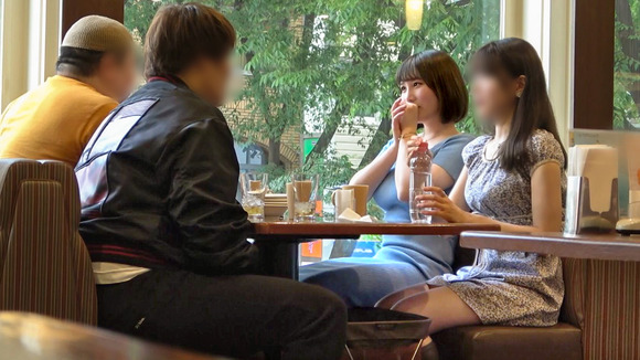着衣巨乳がエロ過ぎる美女にマルチ商法されたらつい金払ってしまいそうだな！ 10