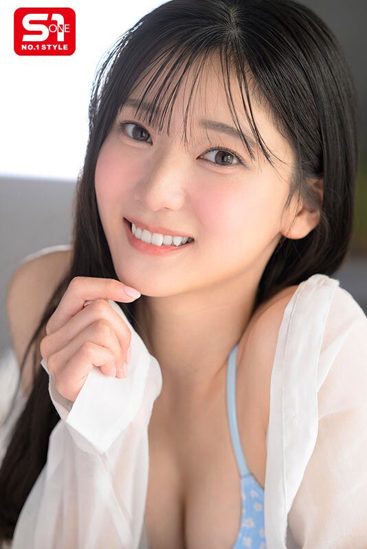 可愛すぎAV女優 初美なのかに見つめられながらセックスしたら天まで射精できそうだな！