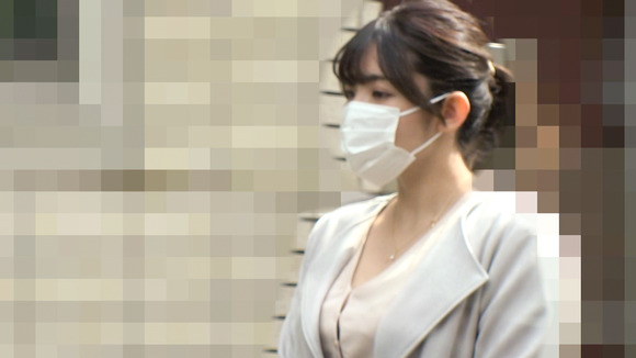エッチなGカップ巨乳お姉さんが仕事さぼってセックスしようと誘ってきたら頷くしかないよな！ 12