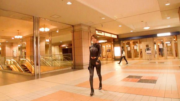 腹筋割れてるのにHcup爆乳のえげつない体したセレブとセックスって最高だな！ 5