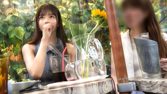 街中でベリーダンスの勧誘をしてる巨乳お姉さんにAV男優がデカチン挿入！ 10
