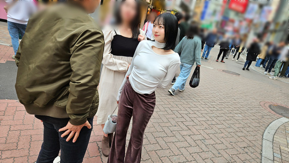 マルチ商法の女の胡散臭いマムコを激ピストンでぐちょマン悔しイキってええな！ 5