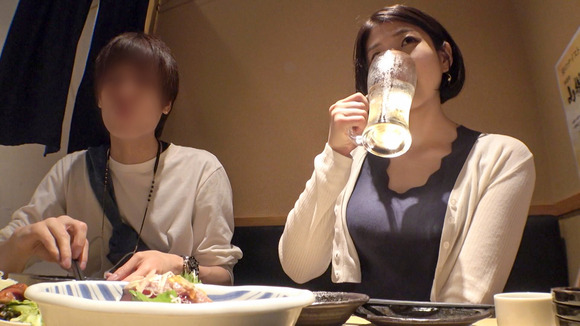 おとなしめな感じの白くてもっちりした柔肌巨乳美女とナンパセックスって最高だな！ 4