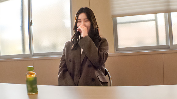旦那じゃ物足りないドM人妻にイラマチオしまくるってええな！ 23
