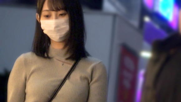 キラキラ笑顔のデカパイちゃんとカラオケの後ホテルでセックスって最高だな！ 13