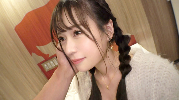 居酒屋で働いている看板娘が学費のためにAVデビュー！ 6