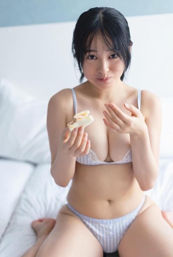 次世代グラビアクイーン白濱美兎がFRIDAYから2nd写真集を出すぞ！ 4