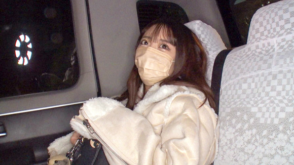 二日酔いの日はよく点滴に行くという美女に下から点滴してあげたいよな 4