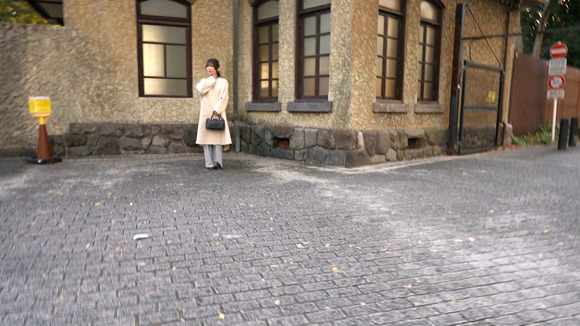 元地方局勤務の美人妻と激ピストンセックスってええな！ 4