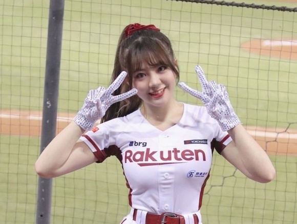 台湾チアガールのおっぱいぷるーんぷるんが素晴らしすぎる 2