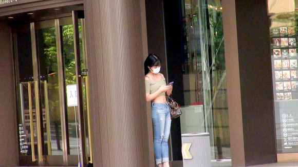 デカチンで奥まで突かれるのが大好きな紗絵子21歳と朝までセックスってええな！ 3