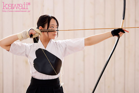 チンポという弓を引くために天才弓道少女が決意のAVデビュー「射（しゃっ！）」 4
