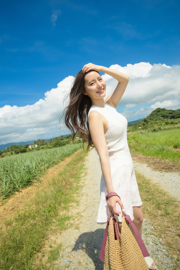 プレステージのAV女優写真集が最大50%OFFになってるぞー 29
