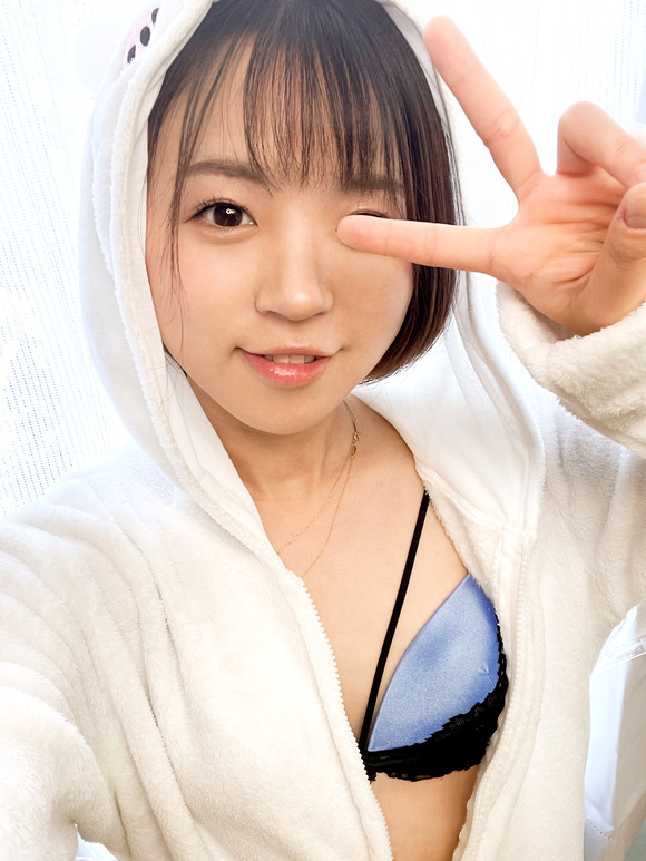 エロ写真をSNSに晒すZ世代が有名になりたくてAV出演！ 2