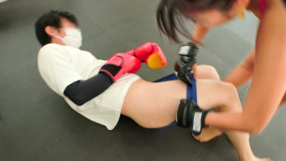 体の引き締まったスポーティギャルと格闘セックスって最高だな！ 5