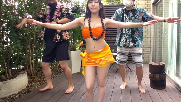 桃尻フラダンサーゆりちゃんをバックから突きまくるセックスって最高だな！ 4