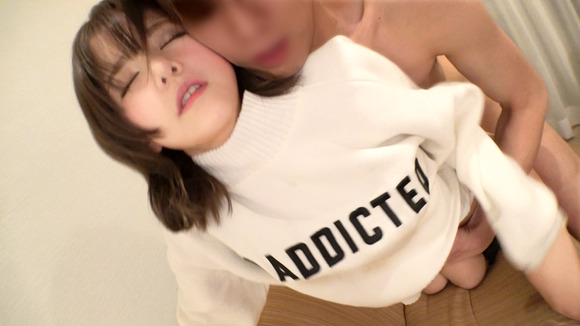めちゃ可愛くて最高の桃尻を持つ美女とイチゴ狩りデートした後にセックスって最高だな！ 29