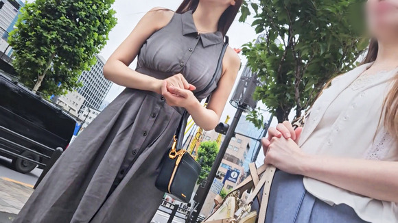 街中でベリーダンスの勧誘をしてる巨乳お姉さんにAV男優がデカチン挿入！ 6