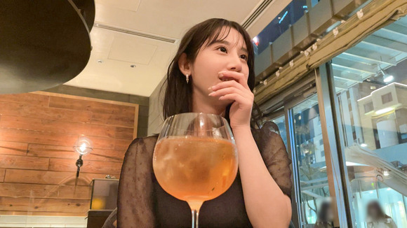港区おじさんに媚びまくってケツ穴まで舐めまくる美女肉便器ってええな 5