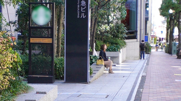 不倫SEX大好きなセレブ妻とマッチョAV男優が野獣セックスって最高だな！ 3