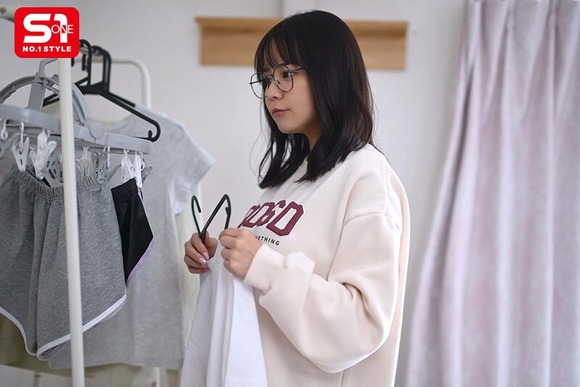 アジアでもブレイク中の爆乳AV女優 田野憂の２作目の写真集が出たぞ！ 3