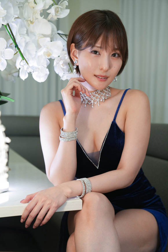 グラドル朝比奈祐未が新作イメビでこれでもかと際どい所を見せてくれるぞ！ 3