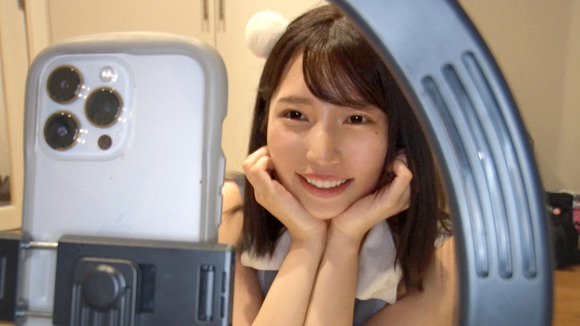 Hカップデカ乳娘を揉みまくり潮吹きセックスって最高だな！ 7