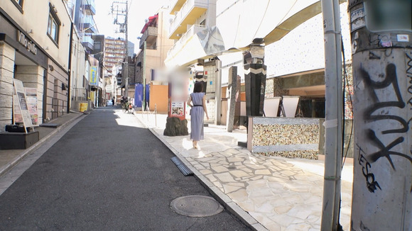 清純そうな女子大生が脱いだらエチエチFカップ乳って最高だな！ 4
