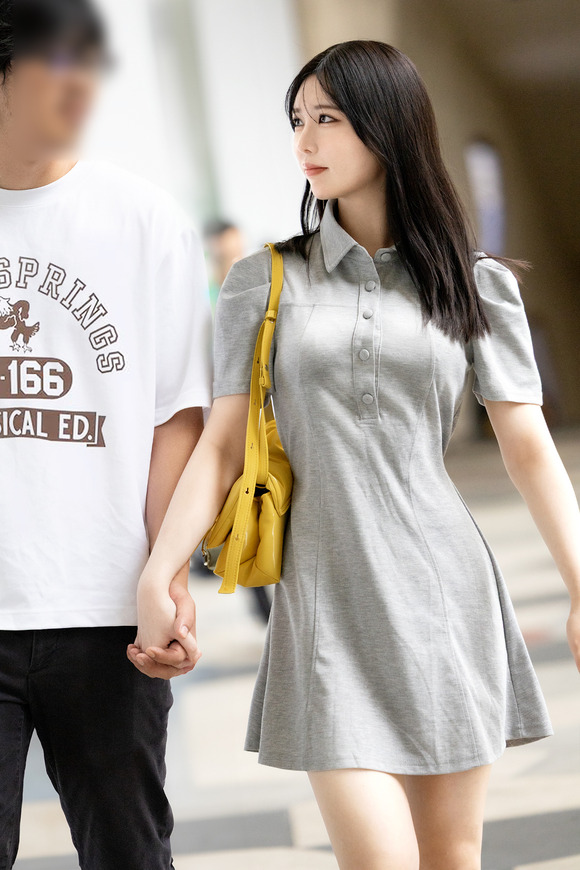 クールなダウナー系美女がセックスの時はアヘアヘってええな！ 2